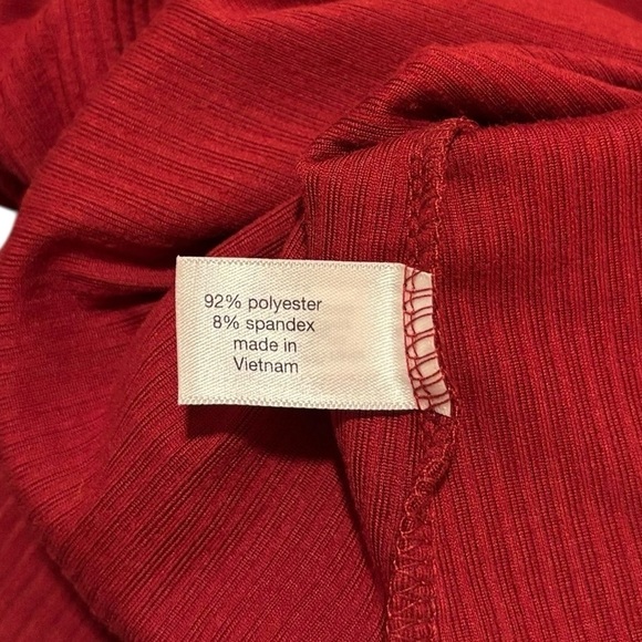 Lane Bryant Ribbed Sleeveless Tank Top with Crew Neckline - Picture 4 of 5